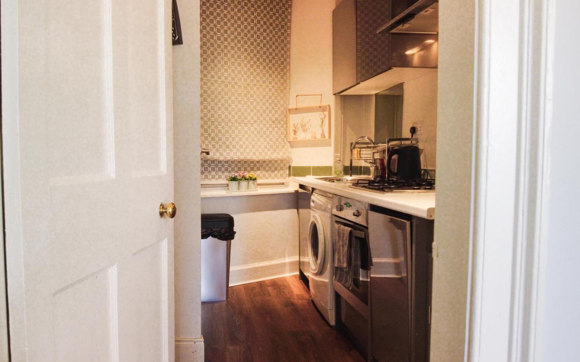 1 Bedrooms Flat In Central Edinburgh Haymarket, Heart Of Edinburgh Flat Sleeps 4 , Zewnętrze zdjęcie